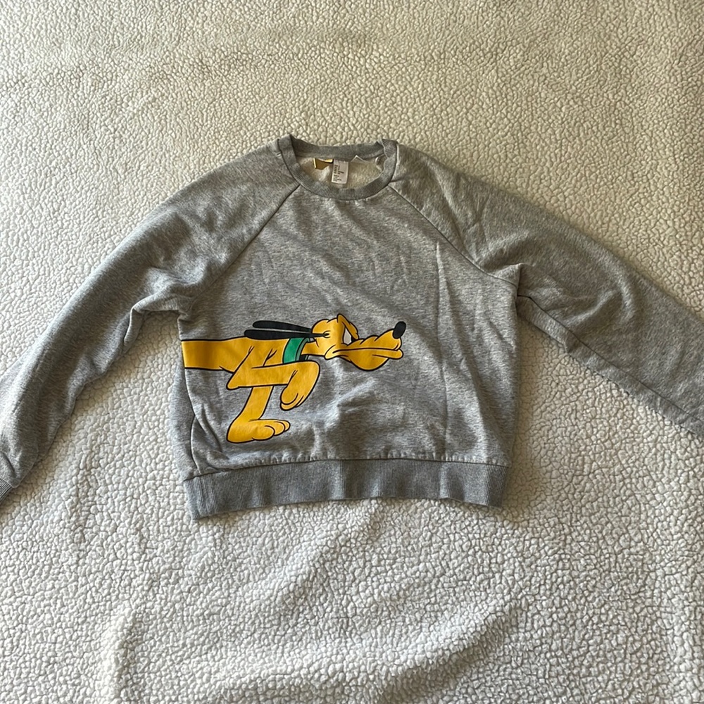 H&M Disney Pluto sweatshirt